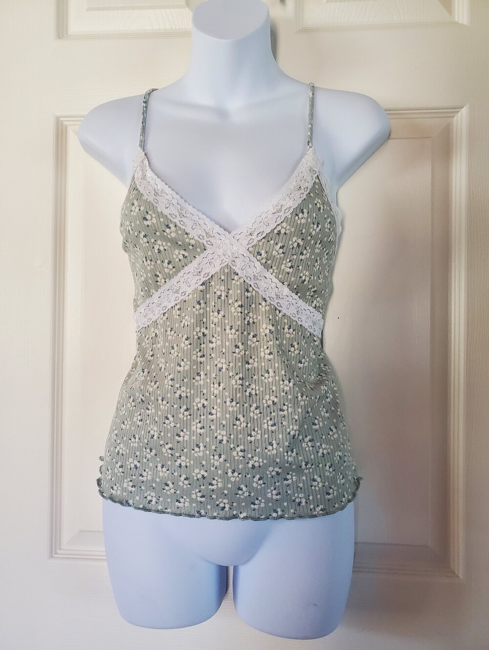 Wild Love Y2K Lace Dainty Floral Daisy Cami Top Fairy Festival Summer Beachy XL
